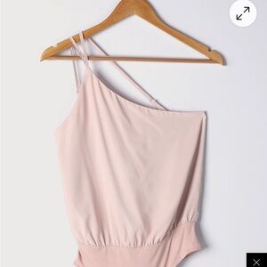 Stylin' Babe Blush One-Shoulder Cowl Back Bodysuit